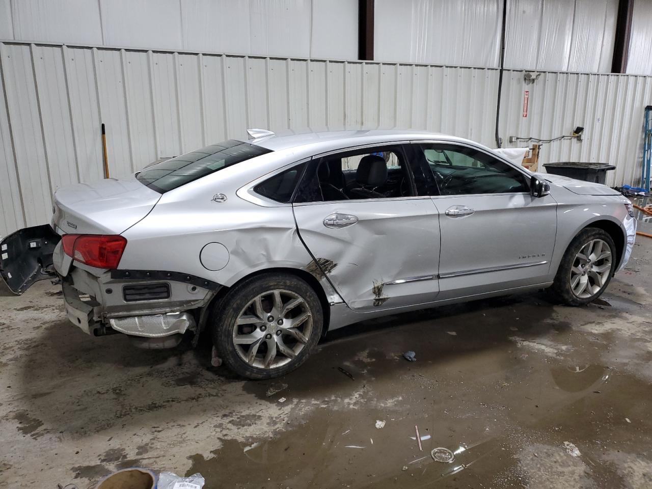 2018 Chevrolet Impala - Image 3