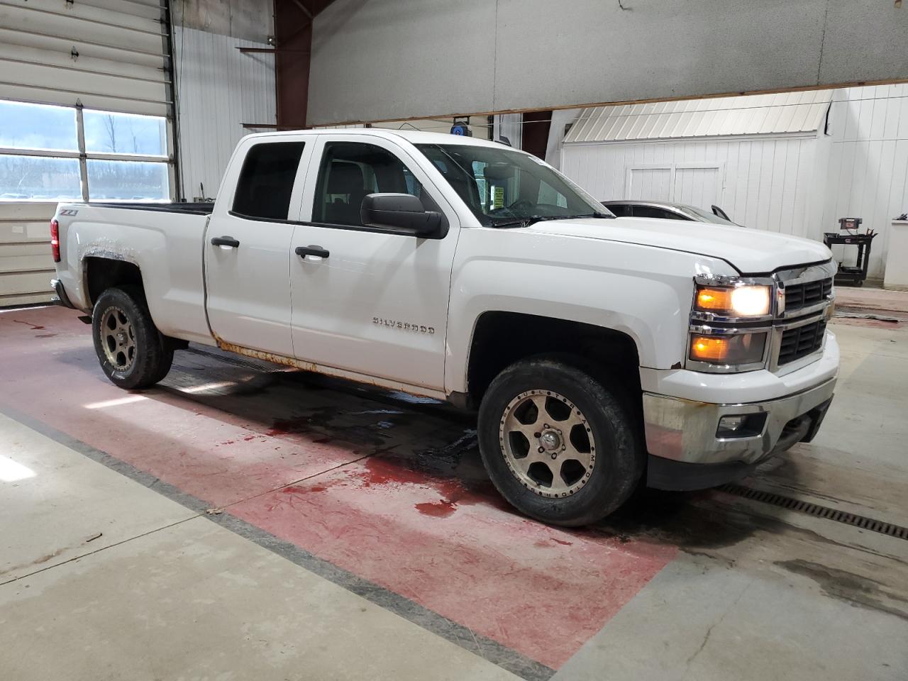 2014 Chevrolet Silverado - Image 4