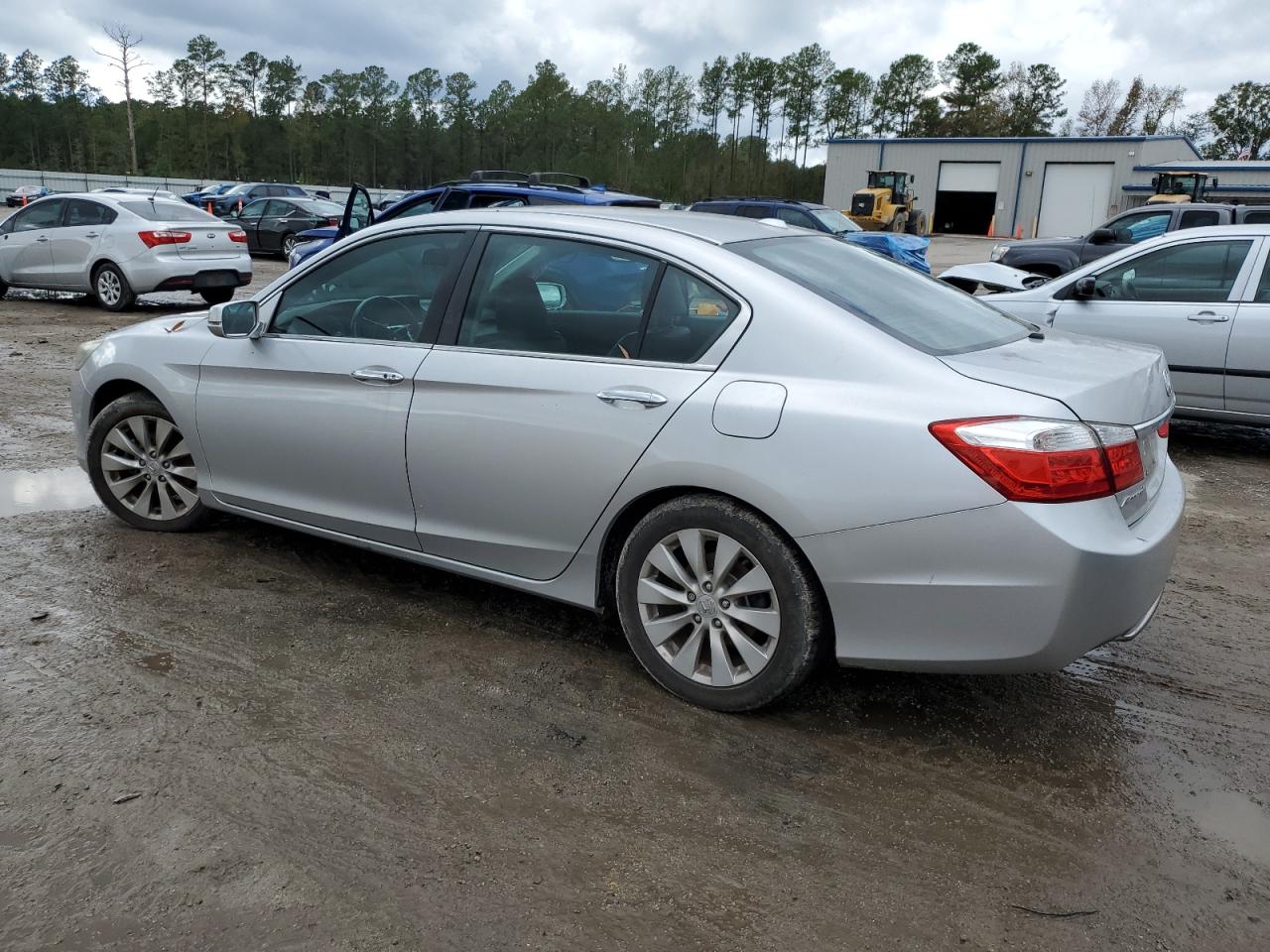 2013 Honda Accord - Image 2
