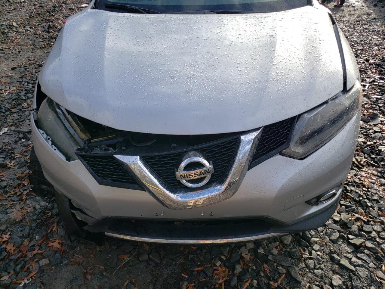 2016 Nissan Rogue - Image 12