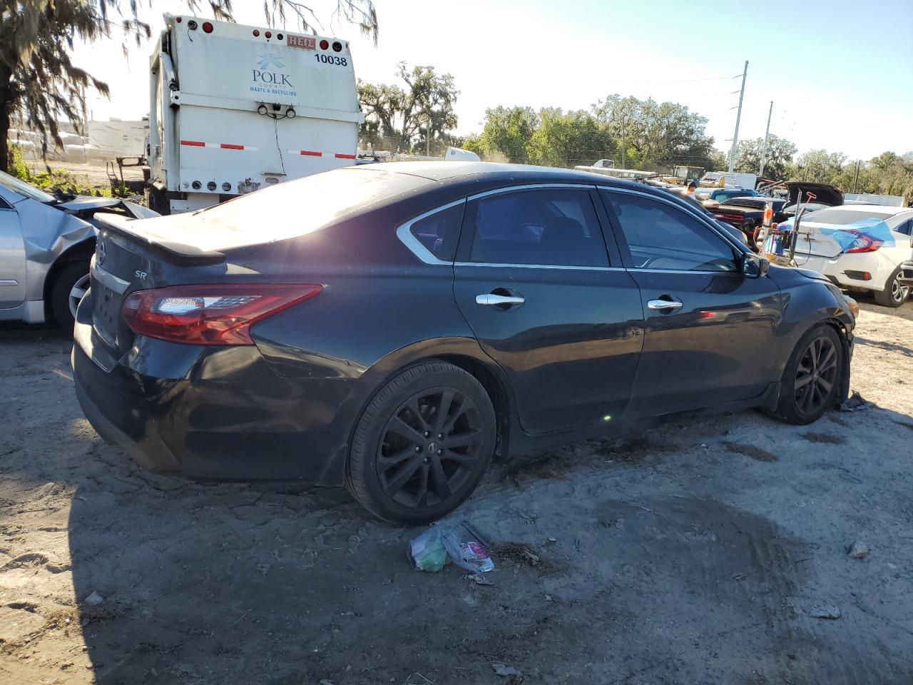 2017 Nissan Altima - Image 3