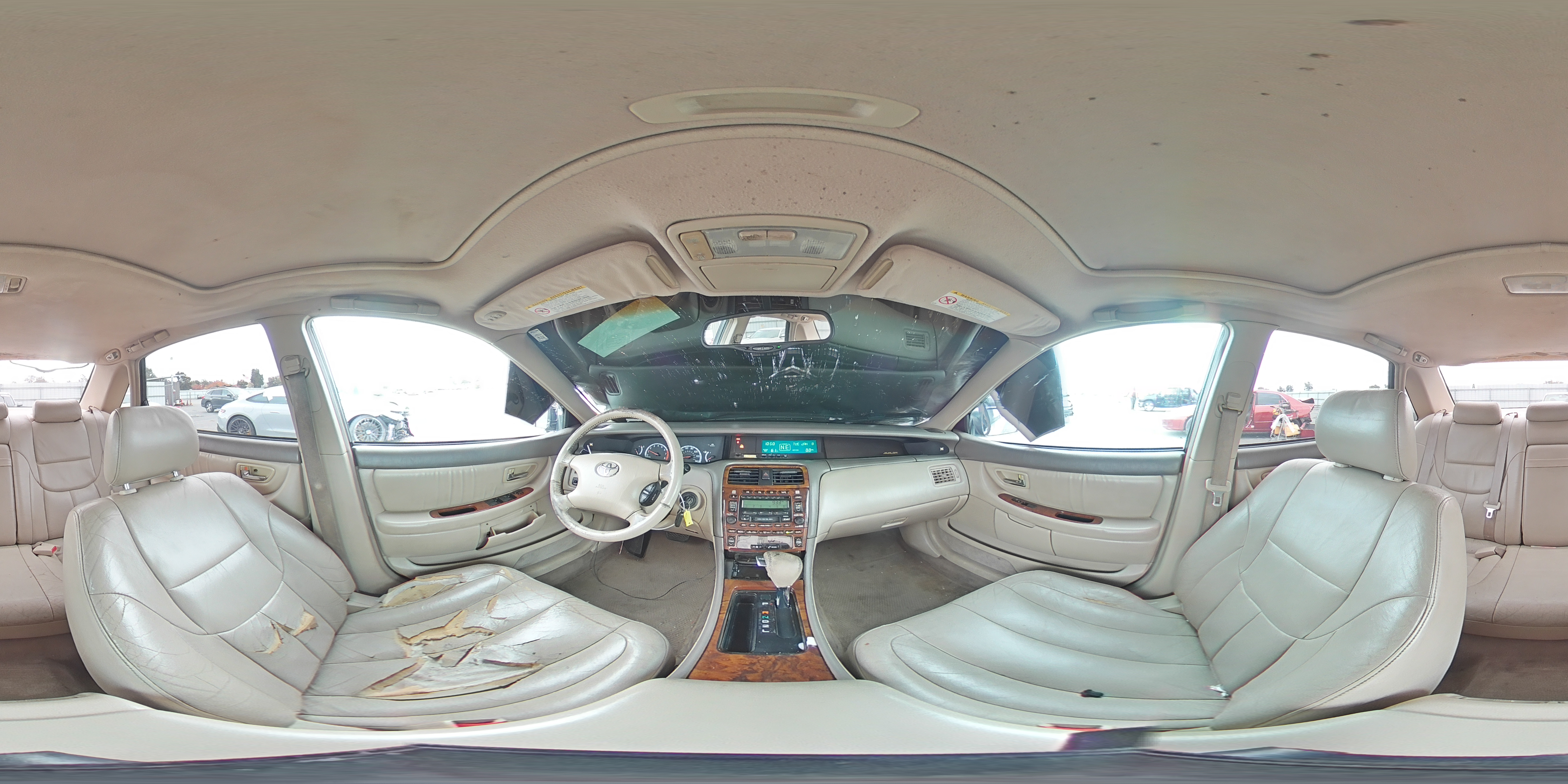 2002 Toyota Avalon - Image 12