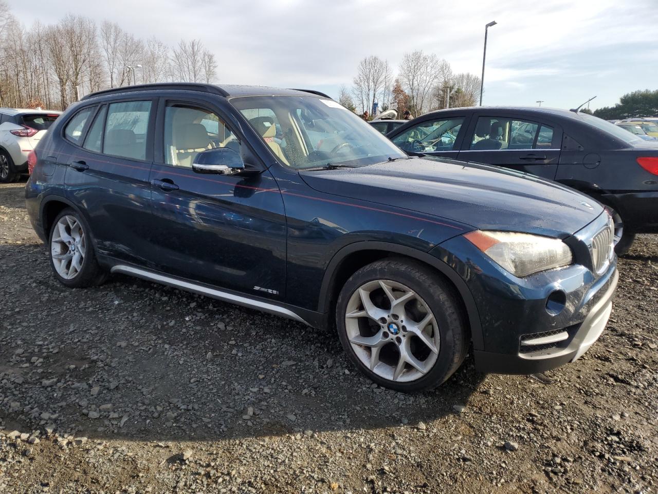 2013 BMW X1 - Image 4