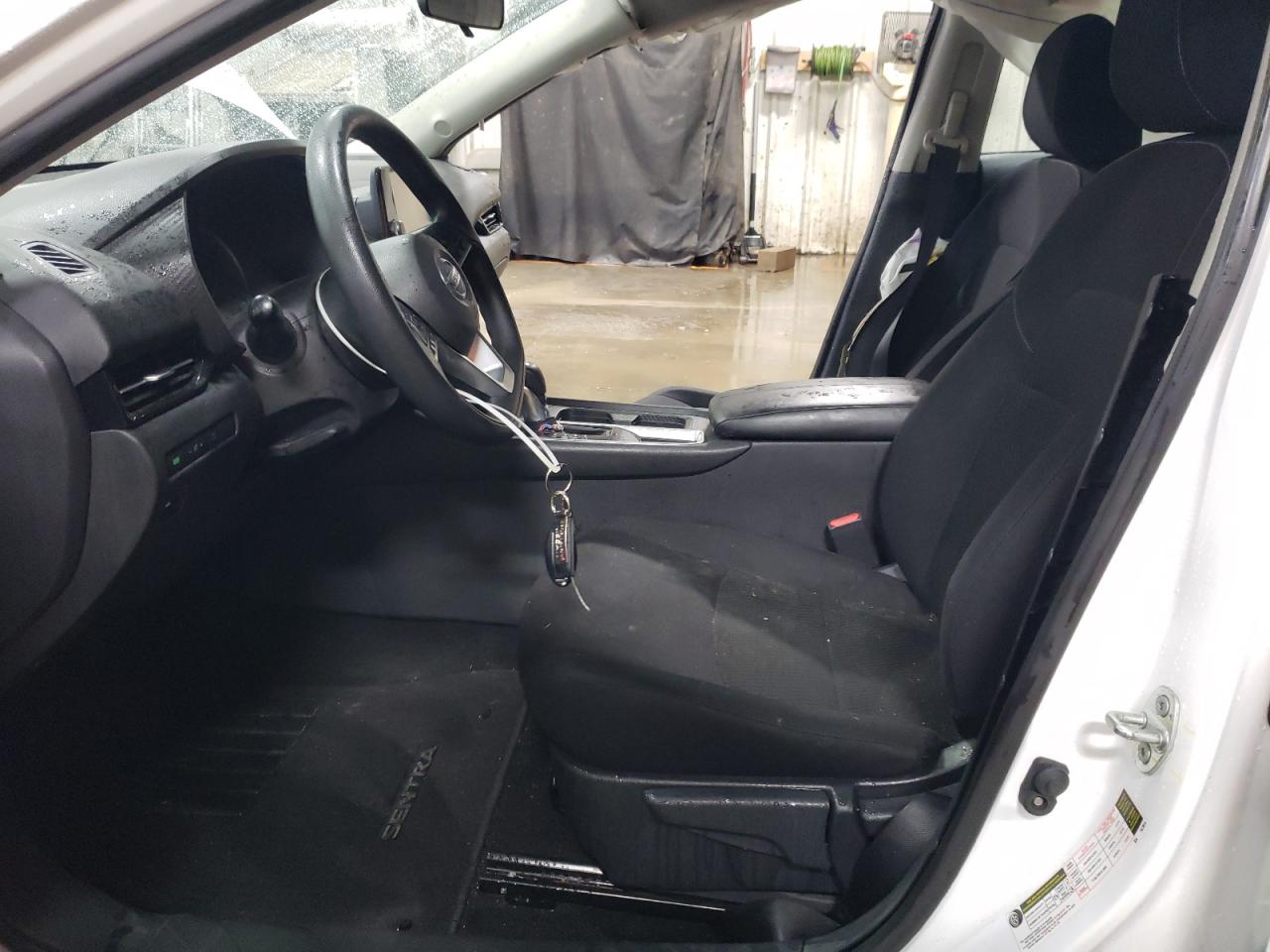 2020 Nissan Sentra - Image 7