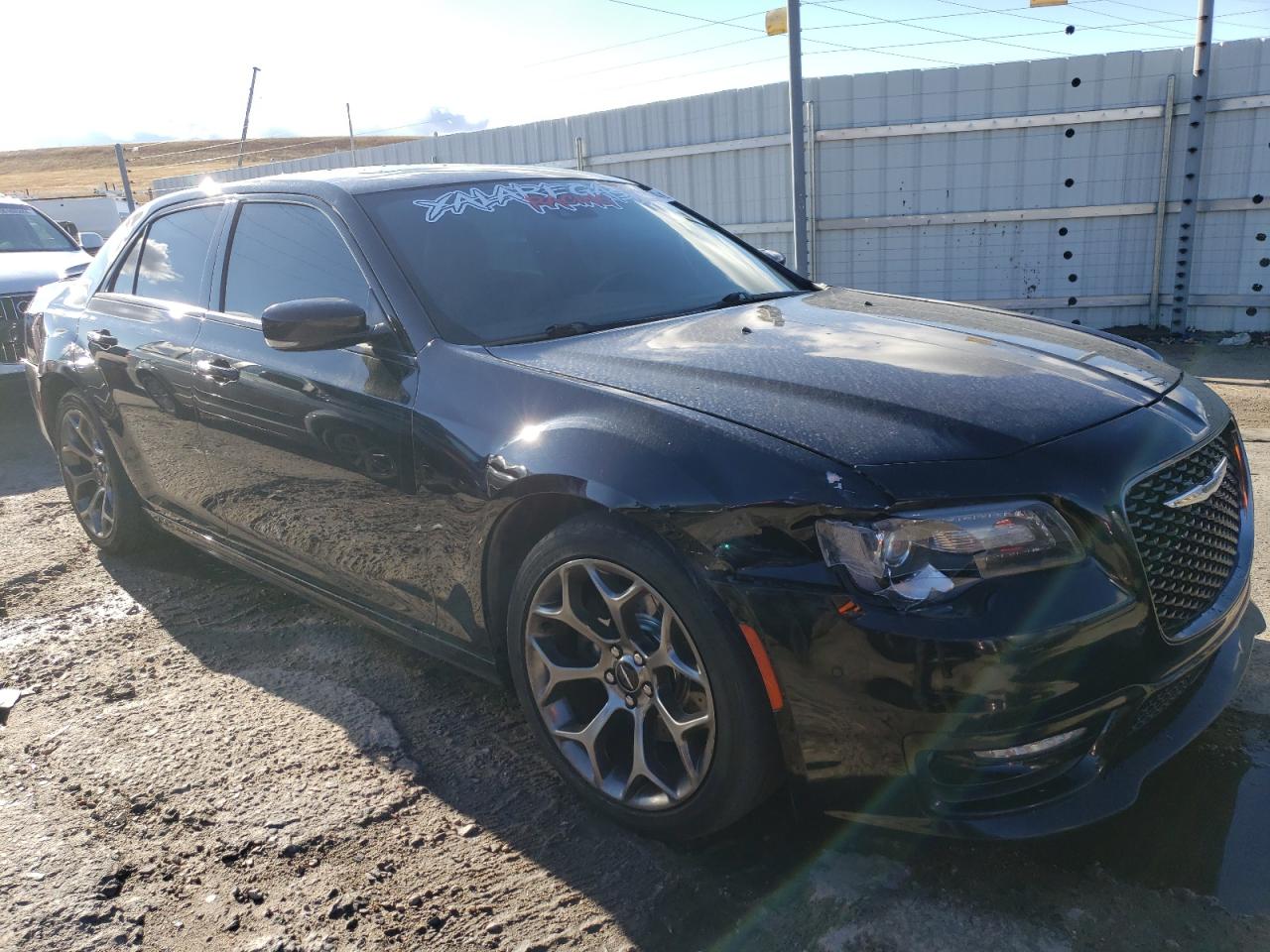 2018 Chrysler 300 - Image 4
