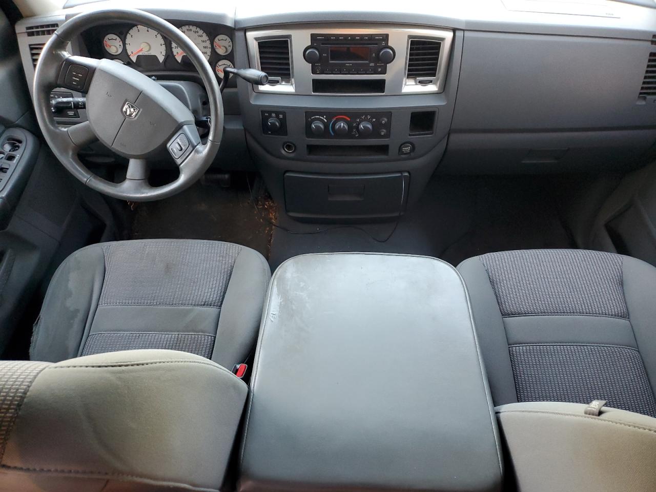 2007 Dodge RAM - Image 8