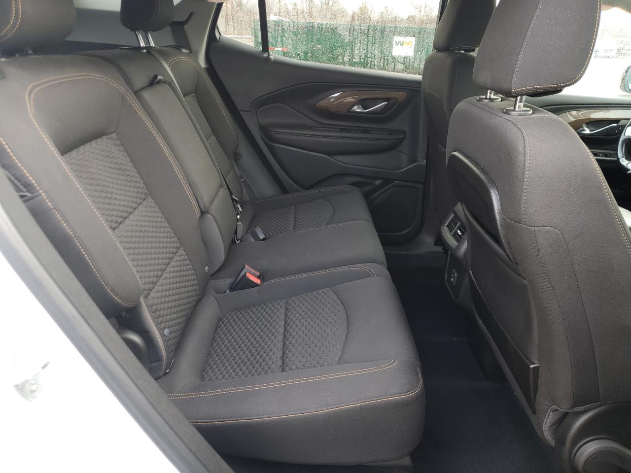 2021 GMC Terrain - Image 11