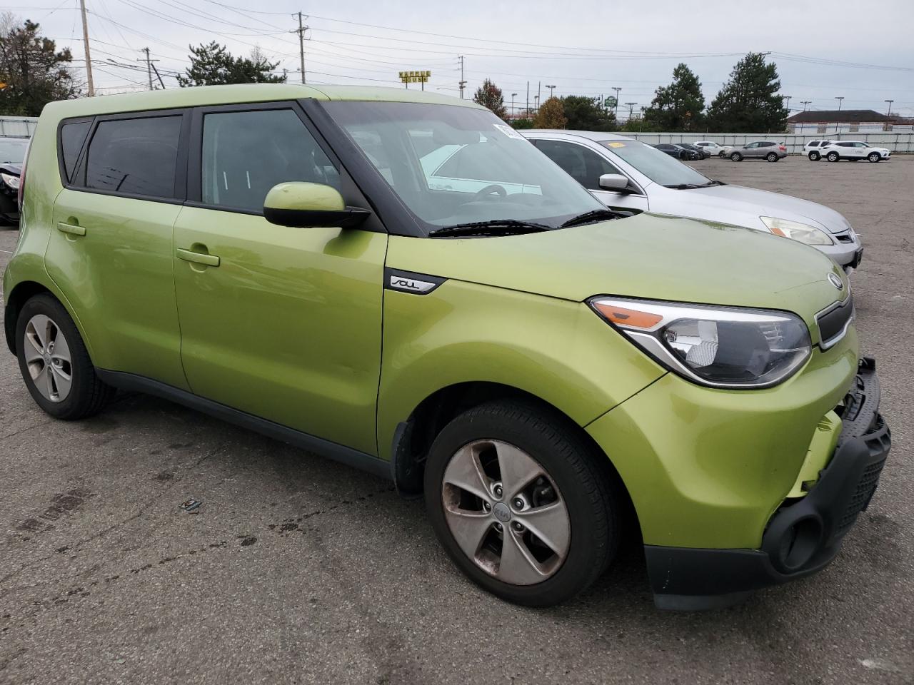 VIN KNDJN2A22F7776566 2015 KIA SOUL no.4