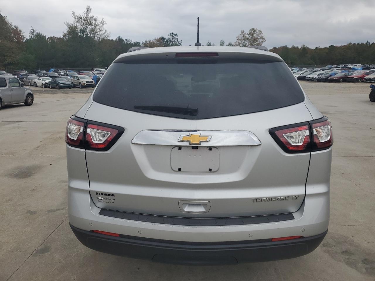 2013 Chevrolet Traverse - Image 6