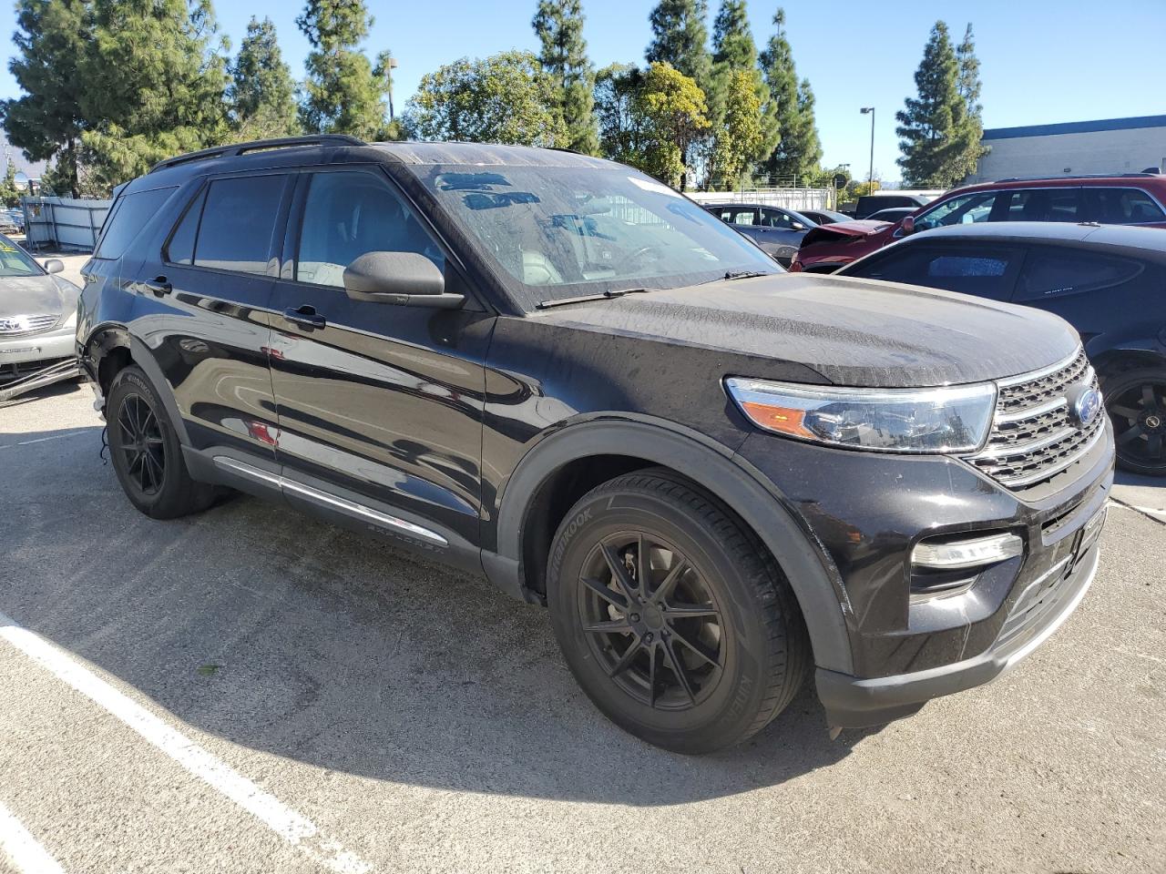 2020 Ford Explorer - Image 4
