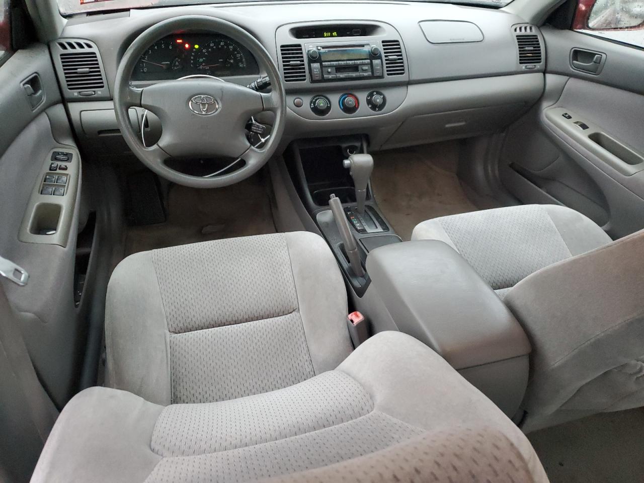 2004 Toyota Camry Le VIN: 4T1BE32K24U372976 Lot: 81636634