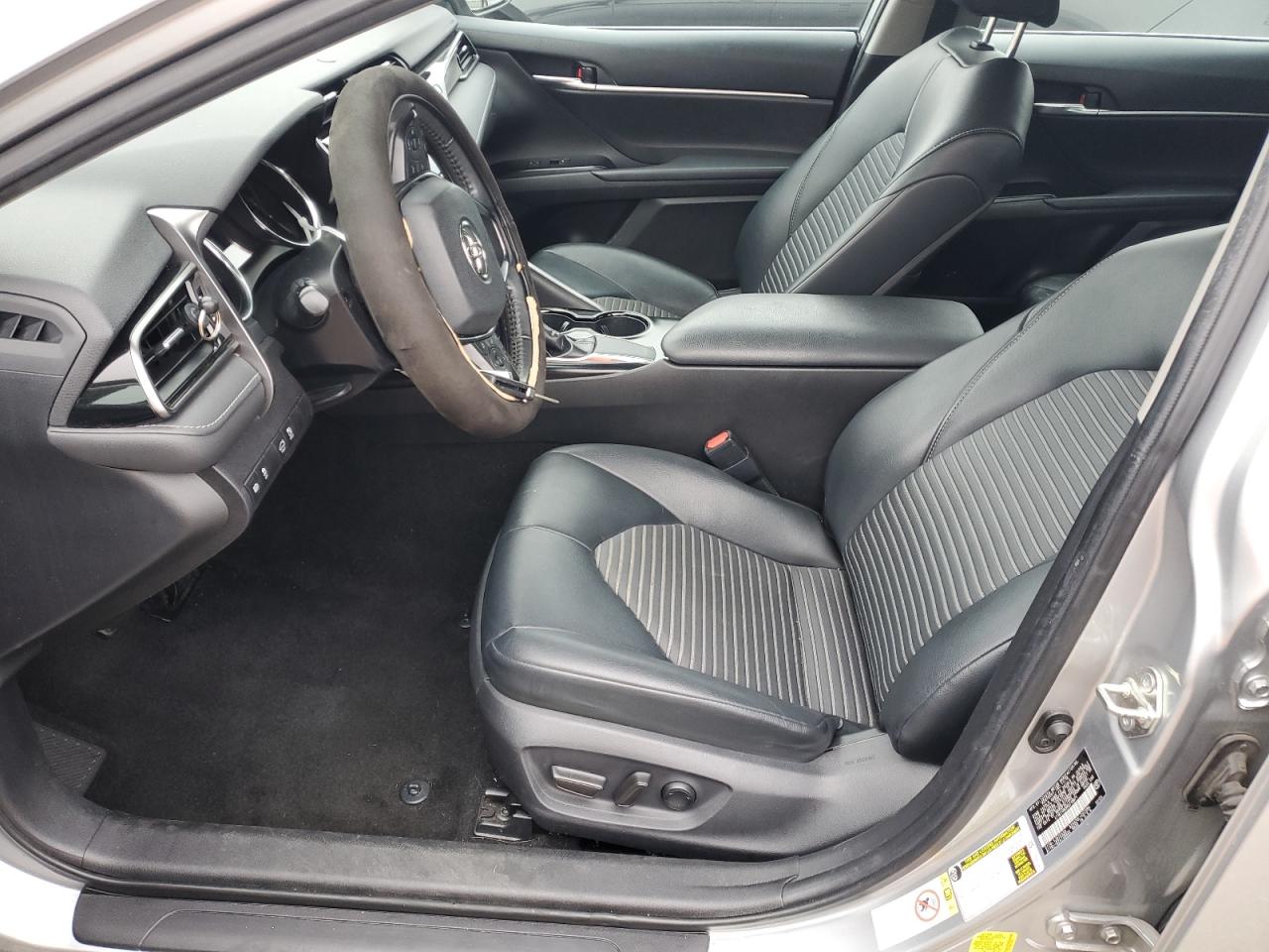2019 Toyota Camry - Image 7