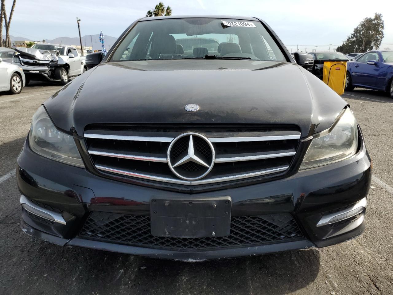 VIN WDDGF4HBXEG242549 2014 MERCEDES-BENZ C-CLASS no.5