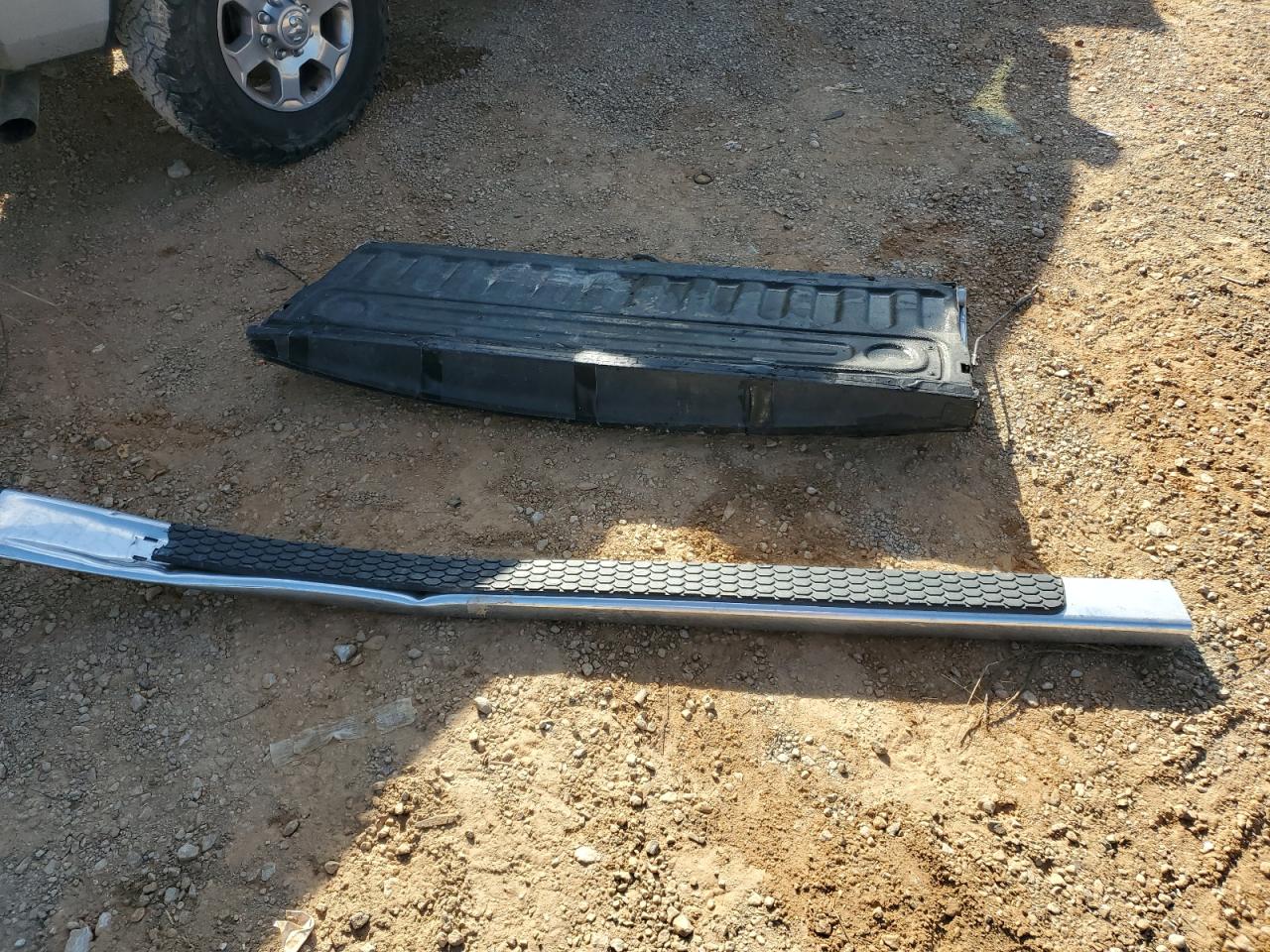 2017 Ram 2500 Slt VIN: 3C6UR5DJXHG603947 Lot: 49878435