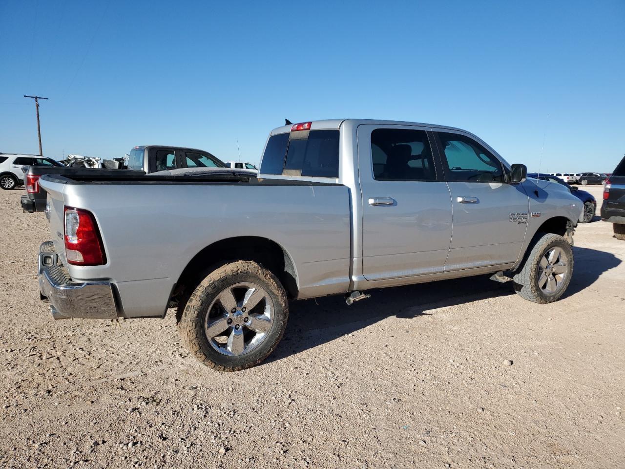 VIN 1C6RR7TT7KS550788 2019 RAM 1500 no.3