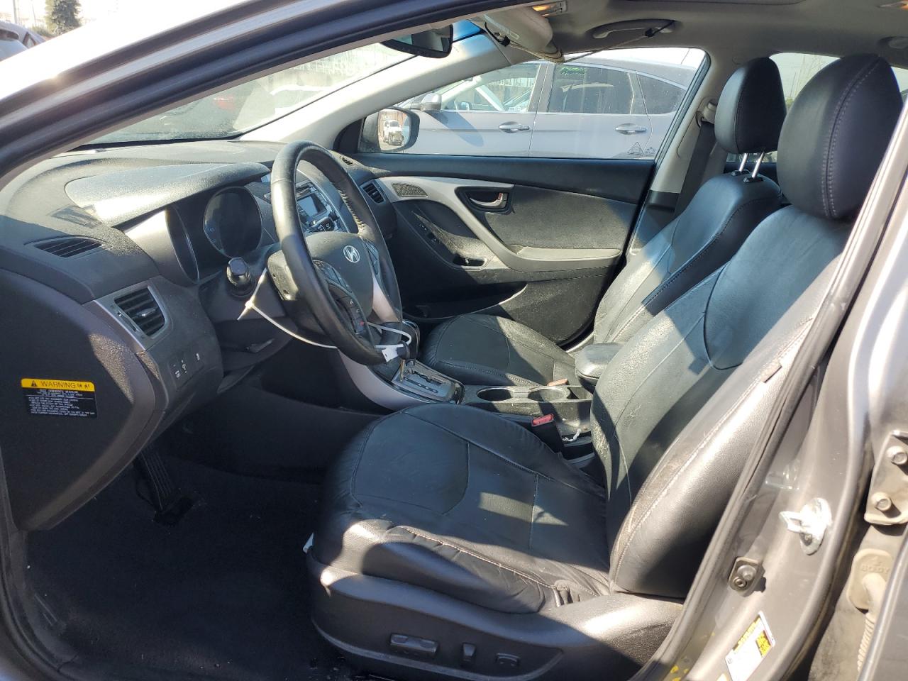 2013 Hyundai Elantra - Image 7