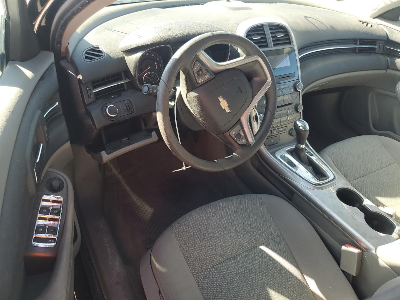2013 Chevrolet Malibu - Image 8