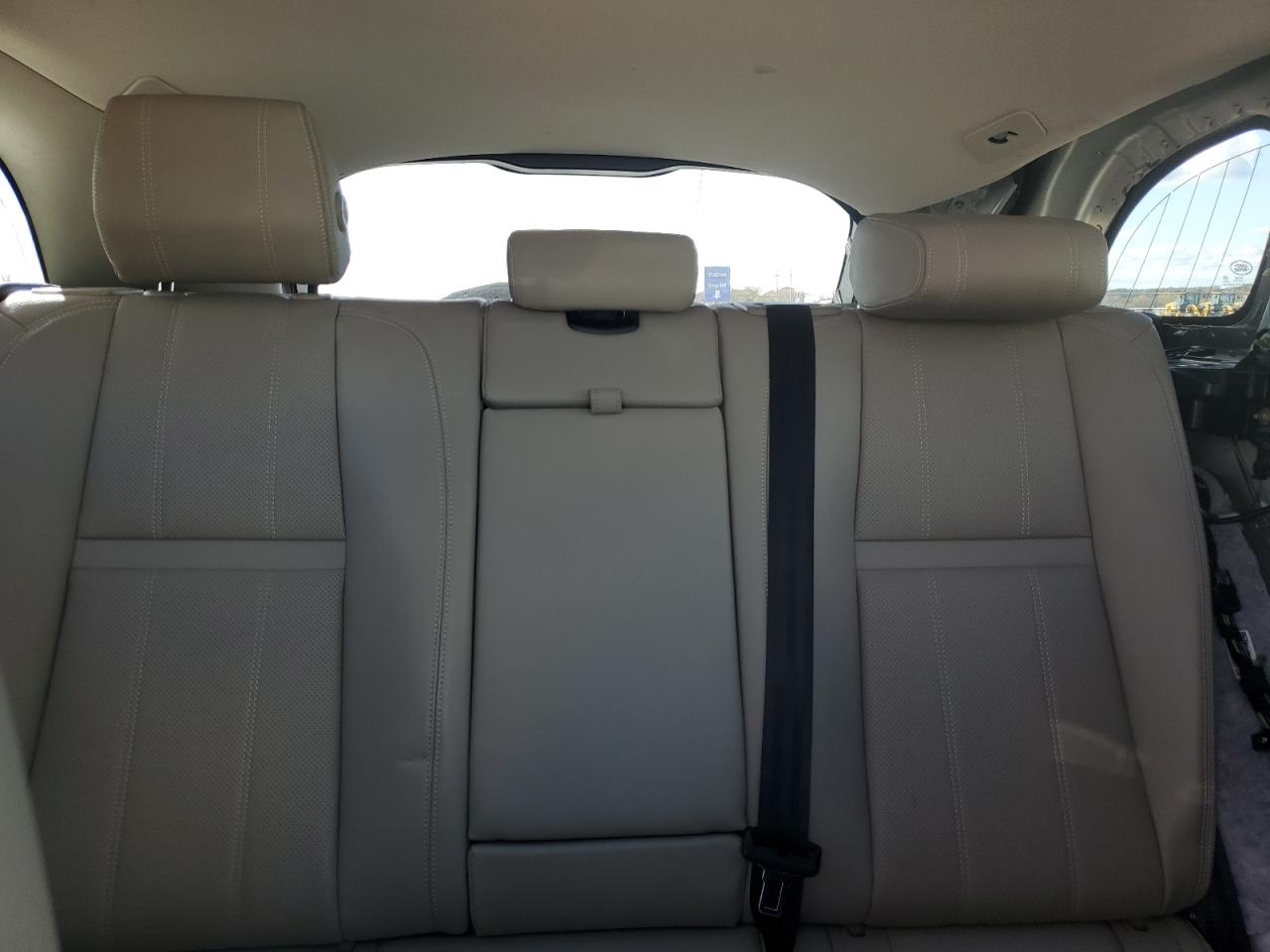 2020 Land Rover Range Rover - Image 10
