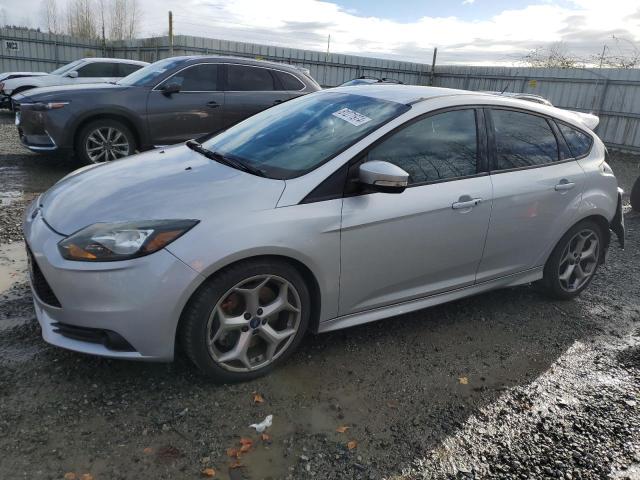  FORD FOCUS 2014 Серебристый