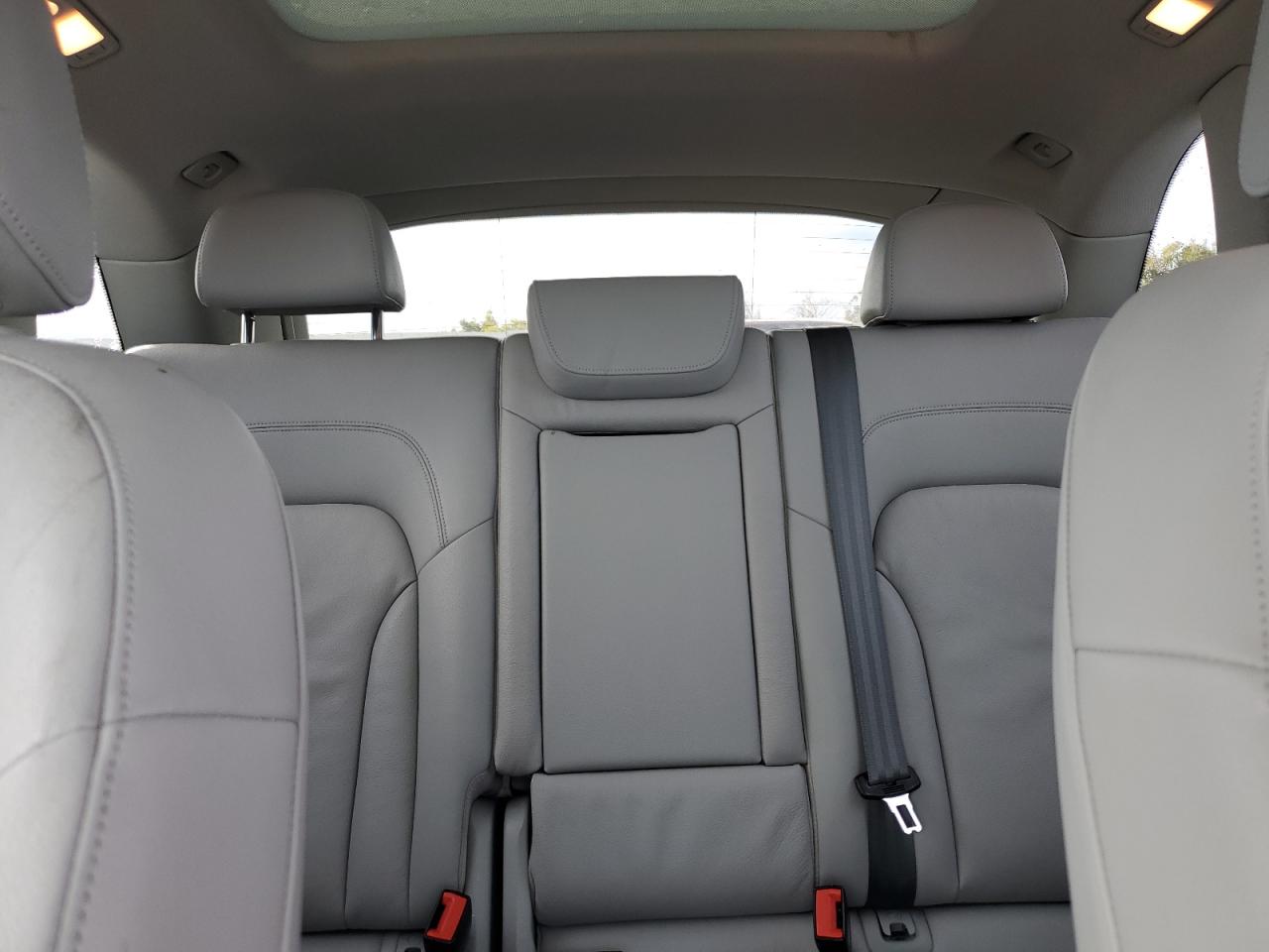 2015 Audi Q5 - Image 10