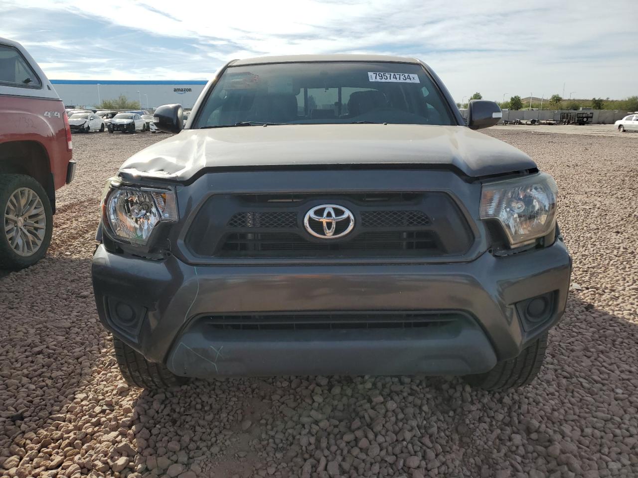 2015 Toyota Tacoma - Image 5