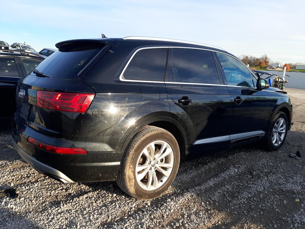 VIN WA1LAAF74KD009553 2019 AUDI Q7 no.3