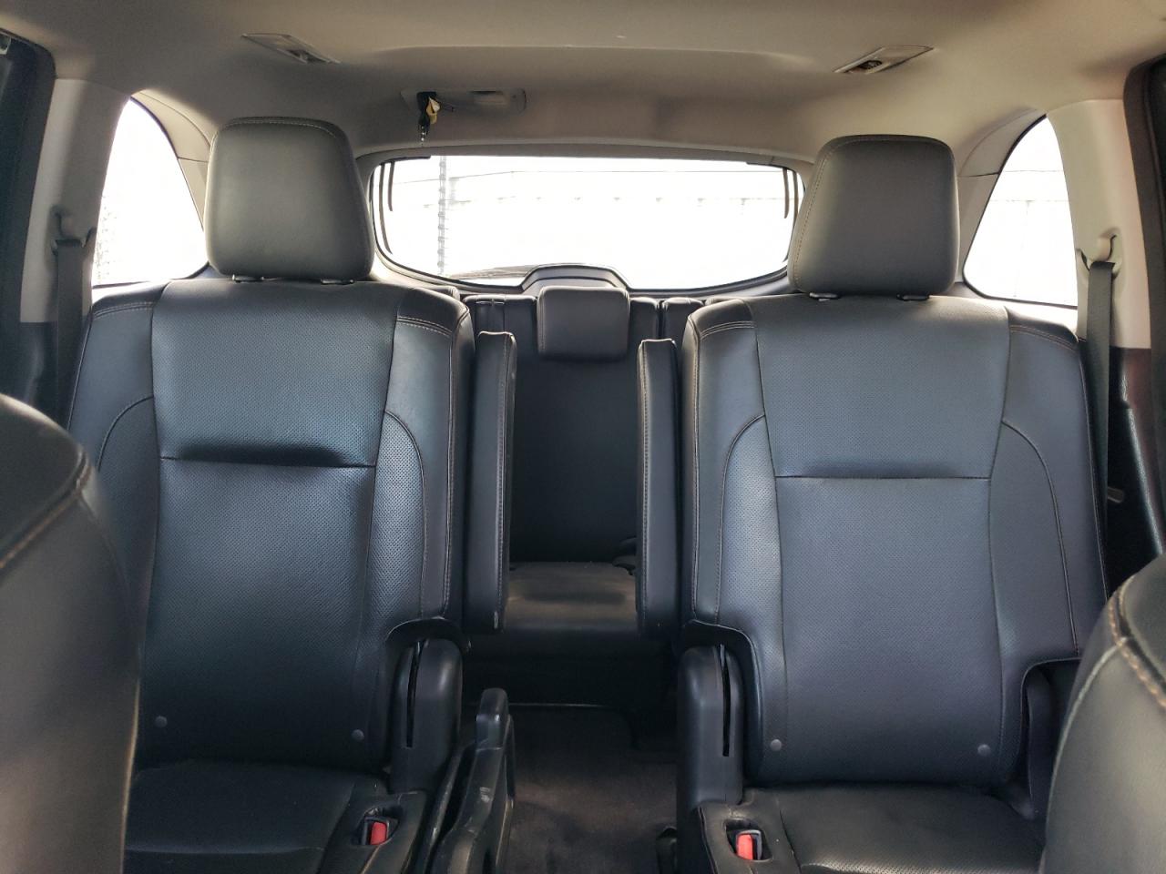 2015 Toyota Highlander - Image 10