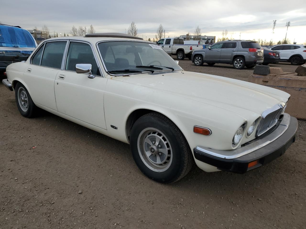 1985 Jaguar XJ - Image 4
