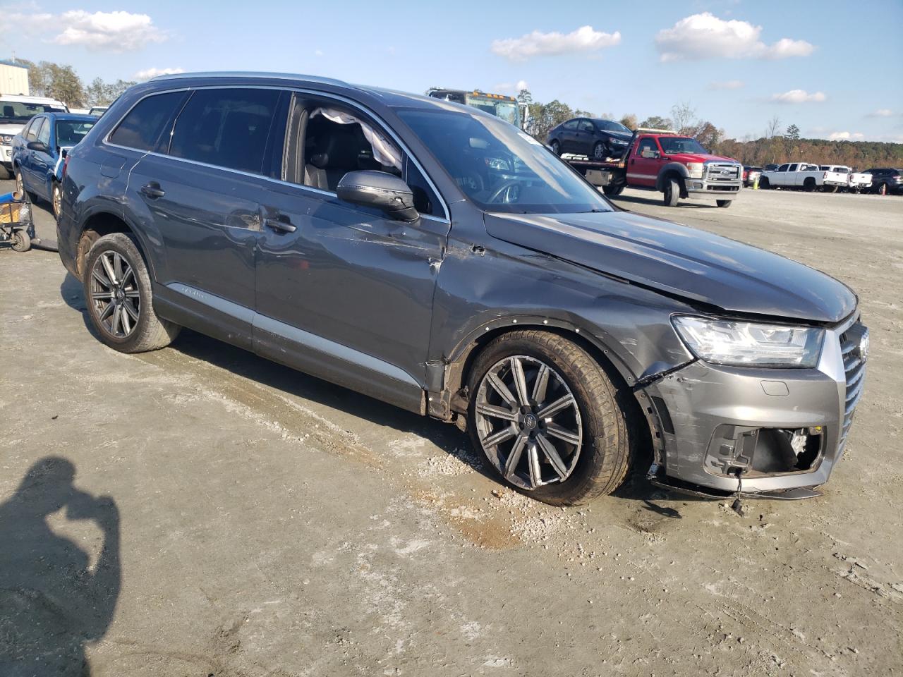 2018 Audi Q7 - Image 4