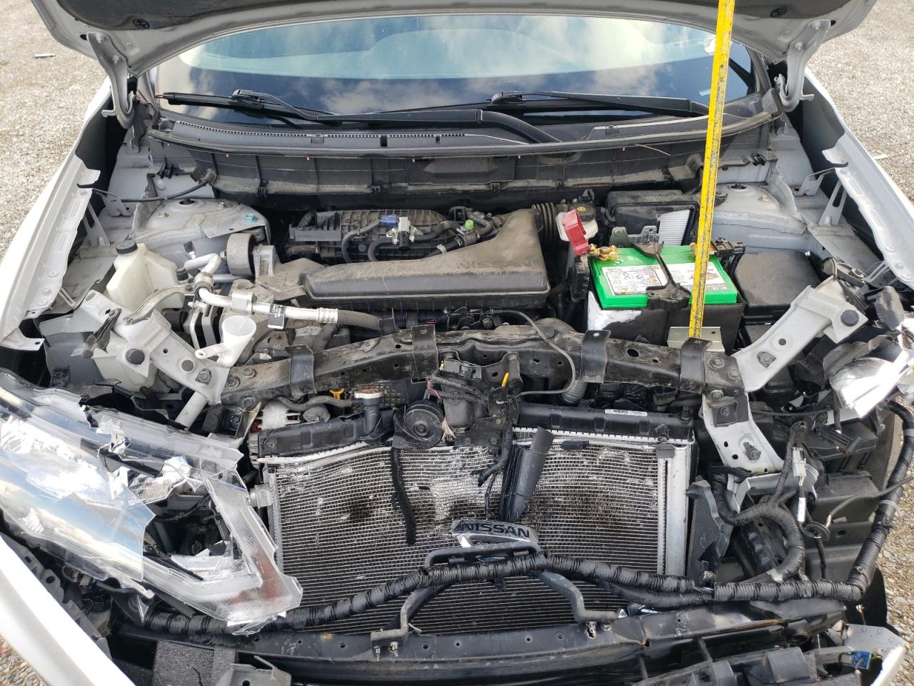 2017 Nissan Rogue - Image 14