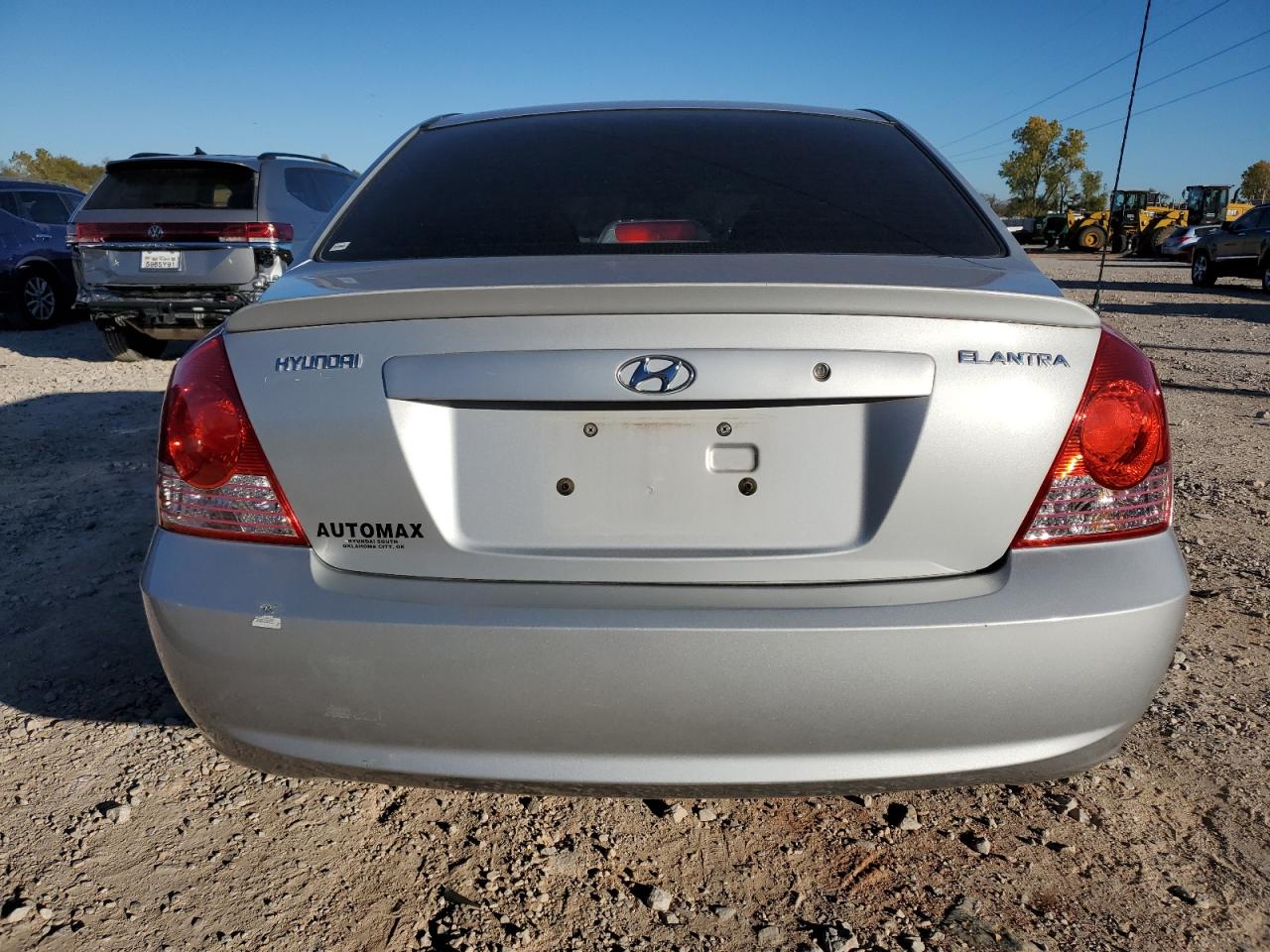 2005 Hyundai Elantra Gls VIN: KMHDN46DX5U041428 Lot: 80684274