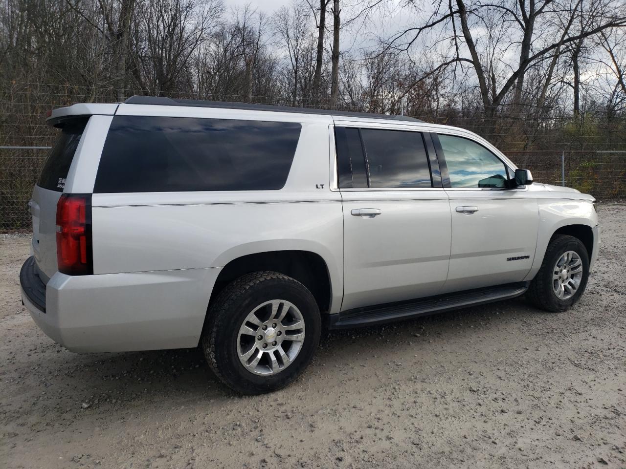 2017 Chevrolet Suburban - Image 3