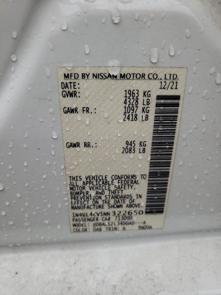 2022 Nissan Altima - Image 12