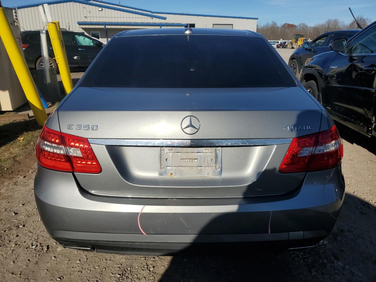 2011 Mercedes-Benz E 350 4Matic VIN: WDDHF8HB4BA408462 Lot: 80823024