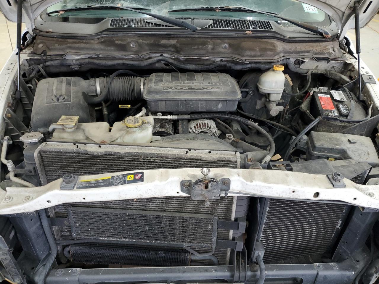 2005 Dodge RAM - Image 11
