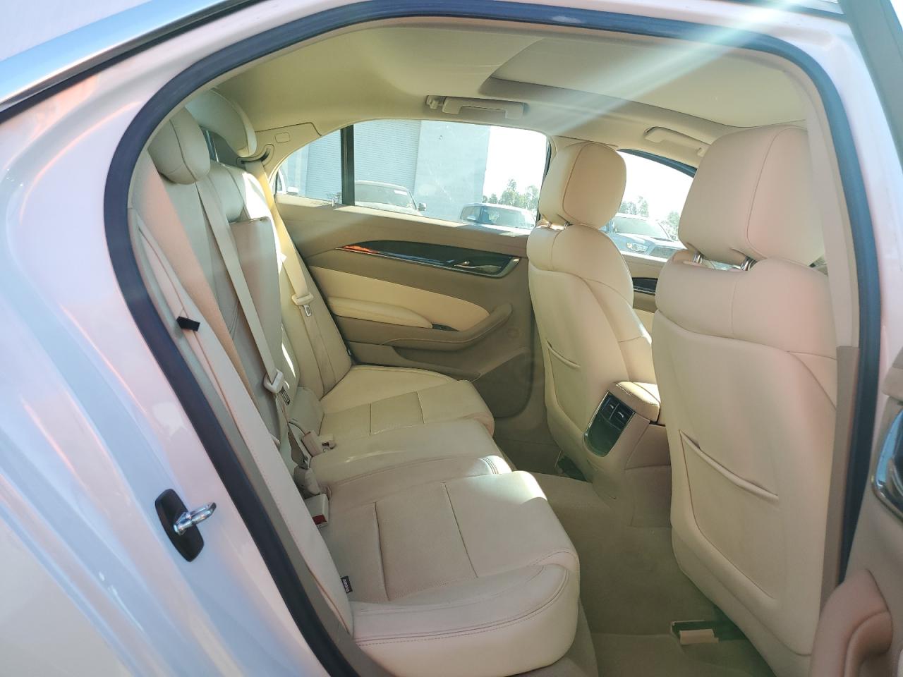 2015 Cadillac CTS - Image 10