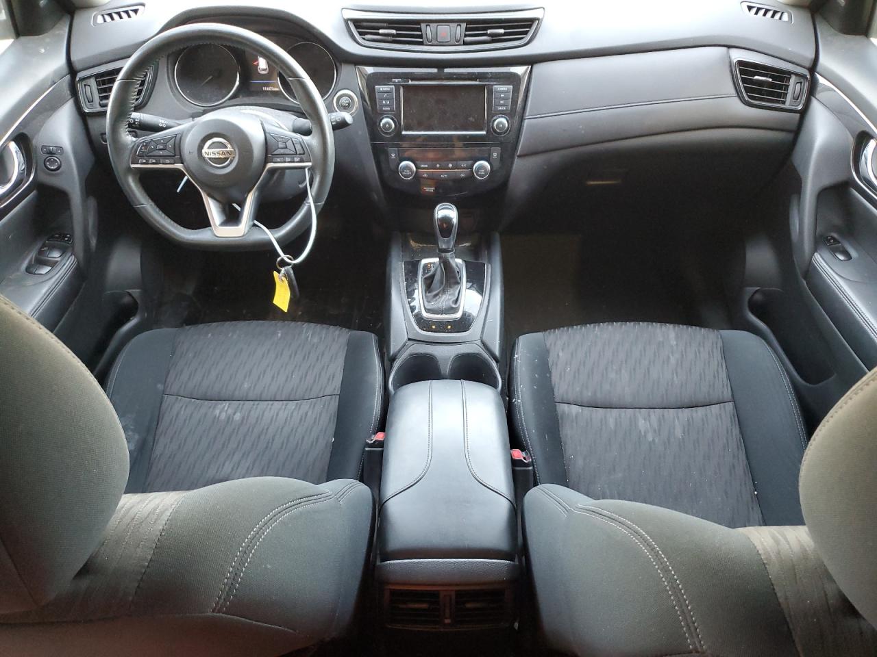 2018 Nissan Rogue - Image 8