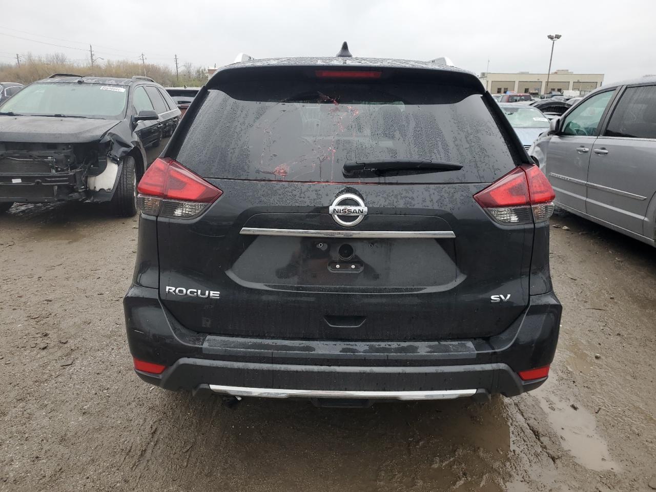 2017 Nissan Rogue S VIN: KNMAT2MT7HP534126 Lot: 80556624