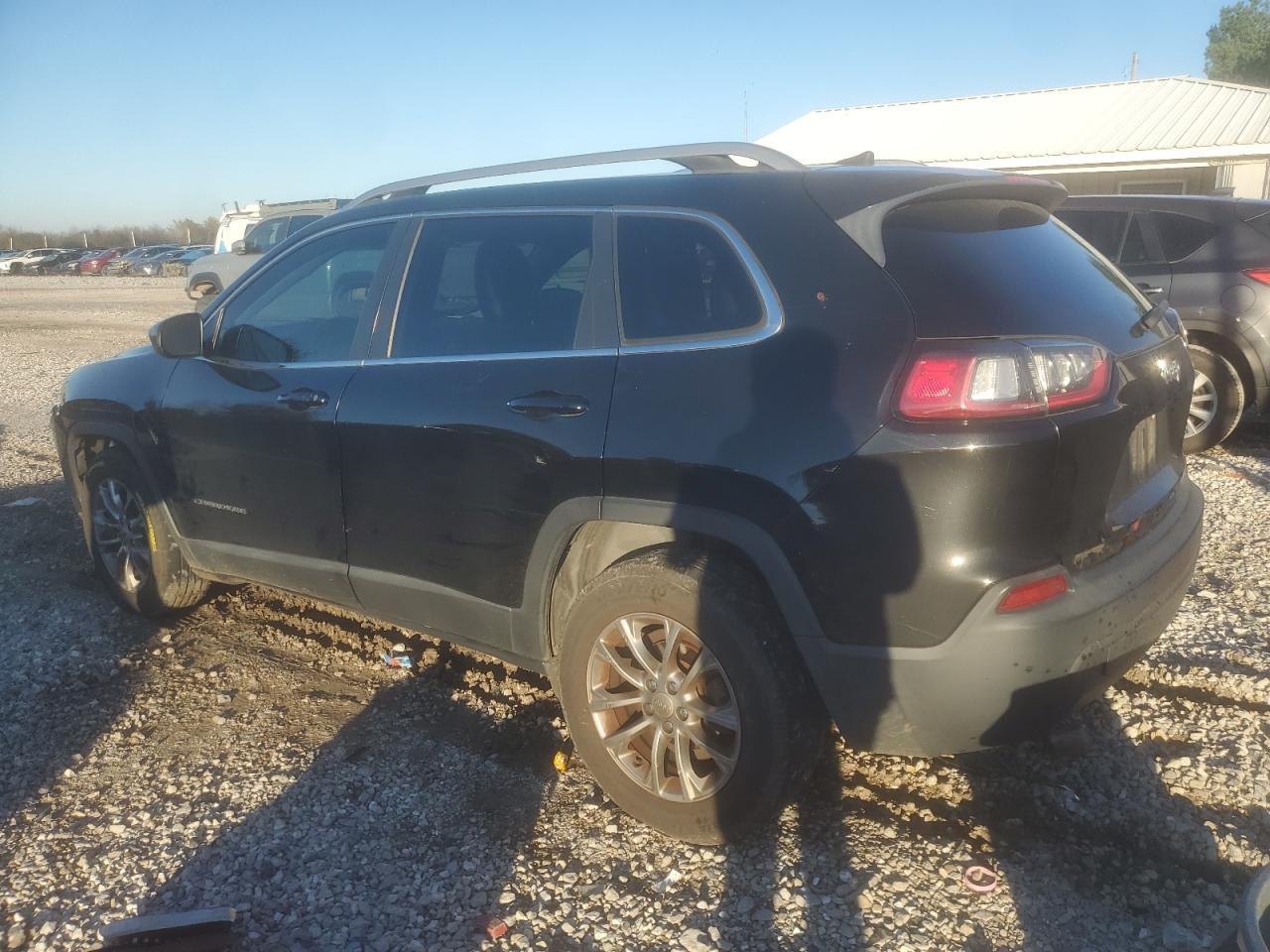 2019 Jeep Grand Cherokee - Image 2