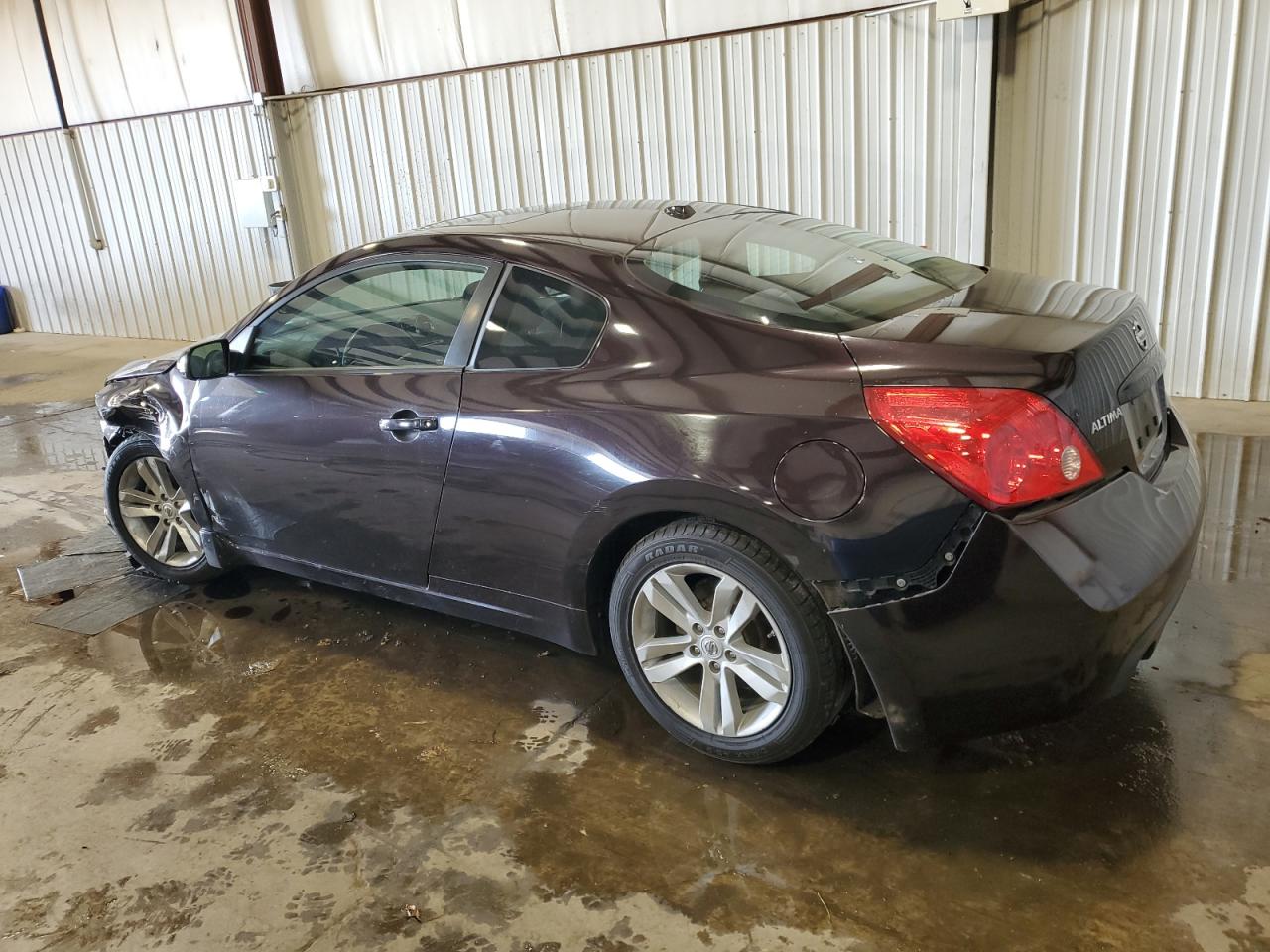 2011 Nissan Altima - Image 2
