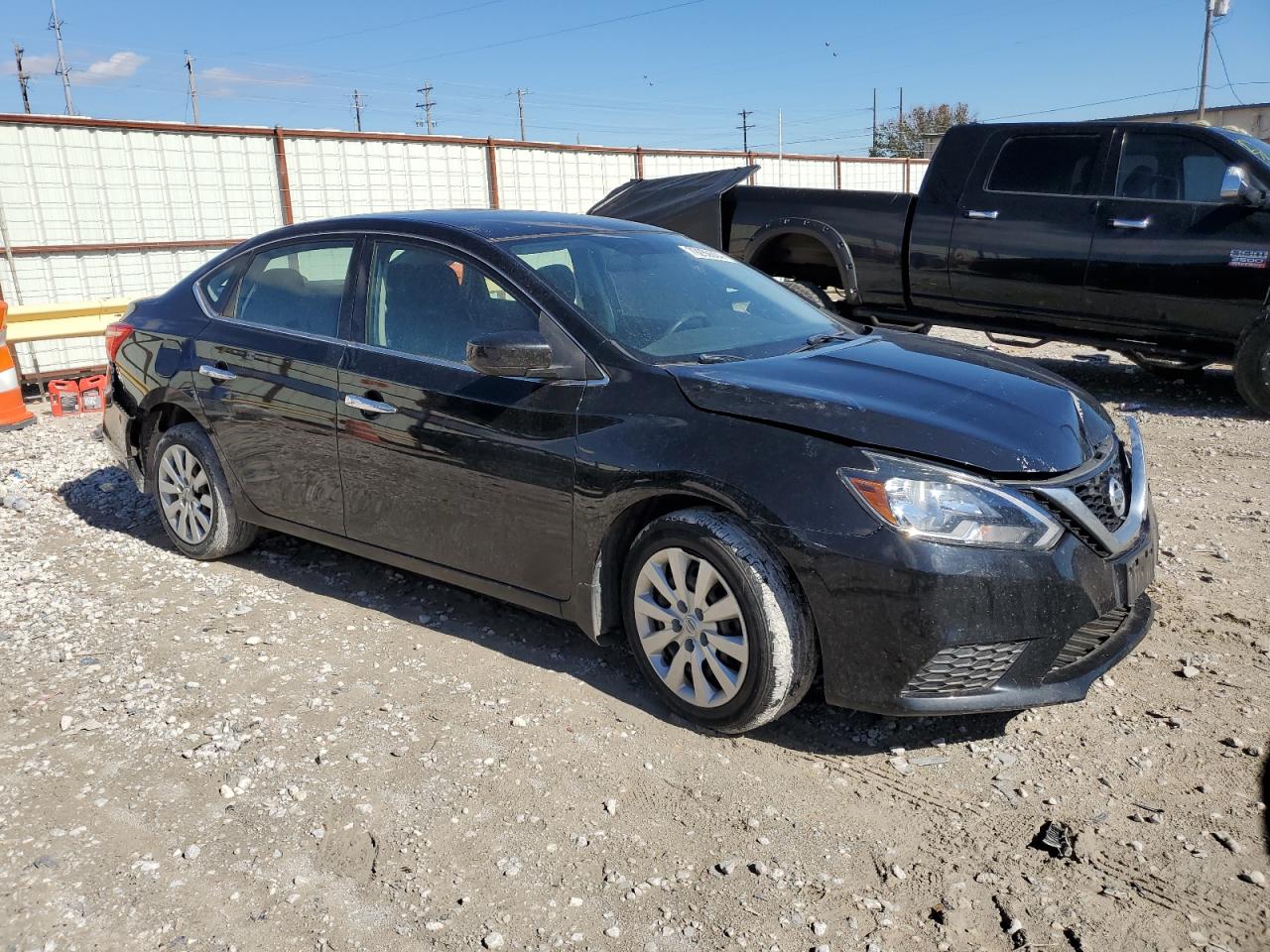 2016 Nissan Sentra - Image 4