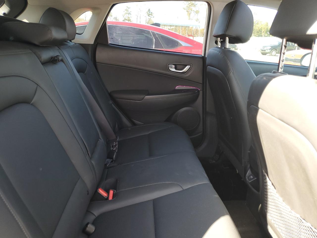 2023 Hyundai Kona - Image 12