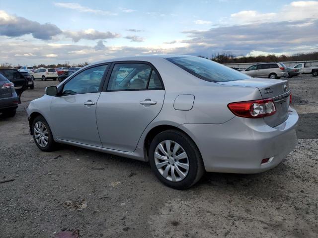  TOYOTA COROLLA 2012 Srebrny