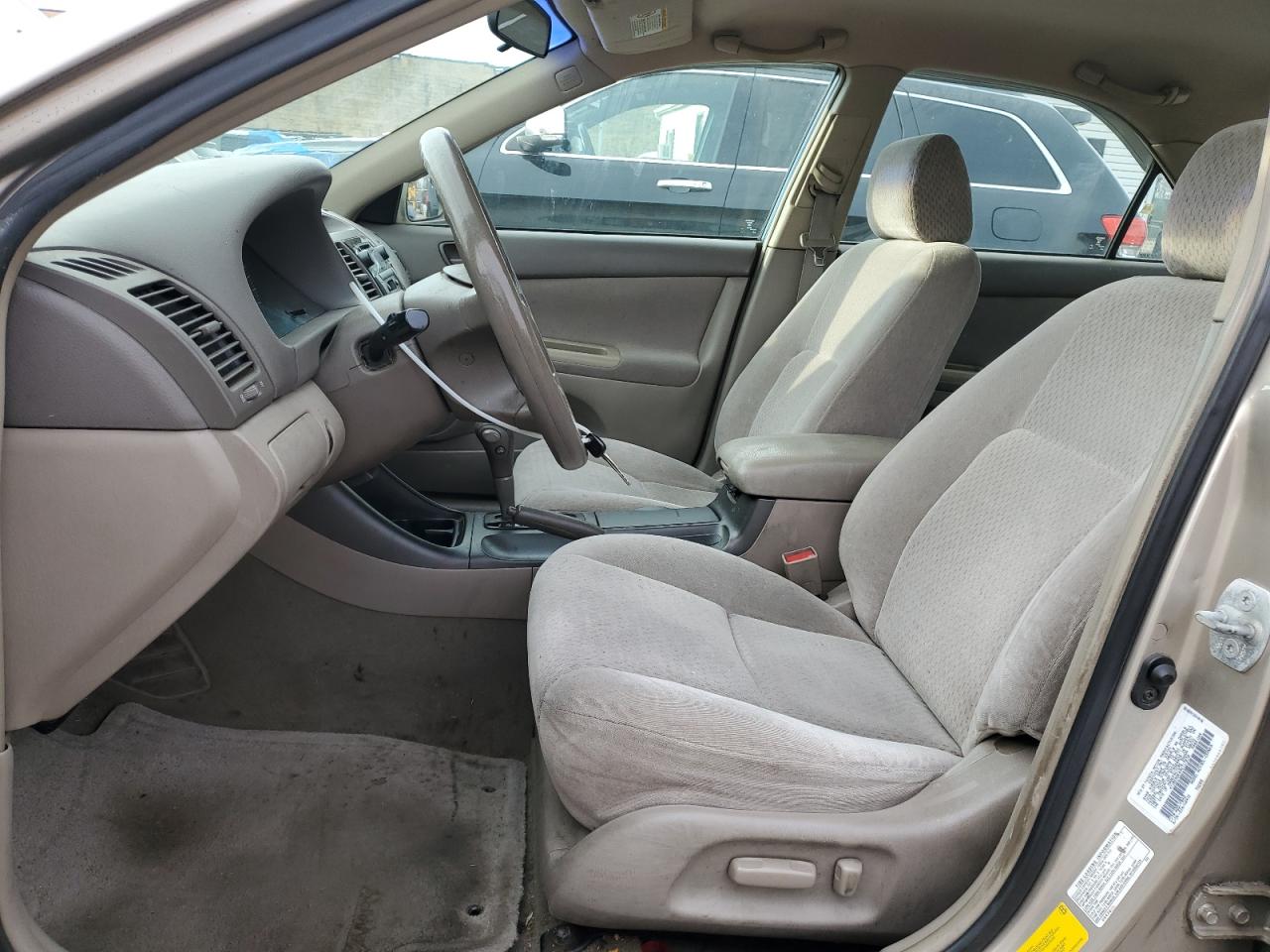 2003 Toyota Camry Le VIN: 4T1BE30K43U717278 Lot: 81727904