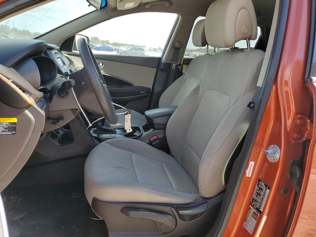 2015 Hyundai Santa Fe - Image 7