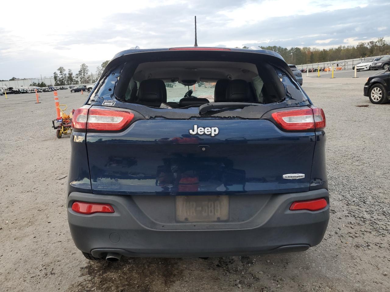 2018 Jeep Grand Cherokee - Image 6