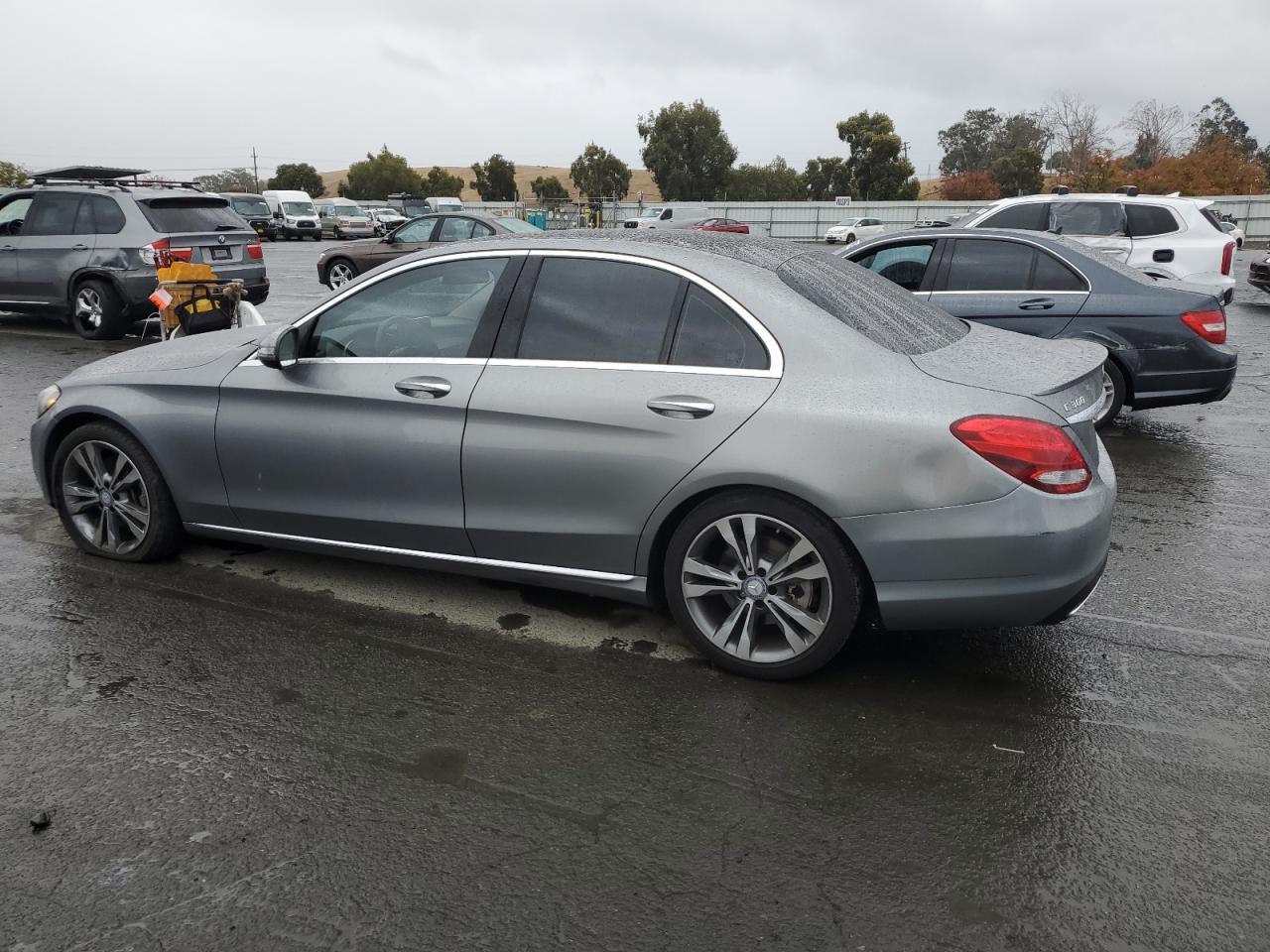 VIN 55SWF4JBXGU147503 2016 MERCEDES-BENZ C-CLASS no.2