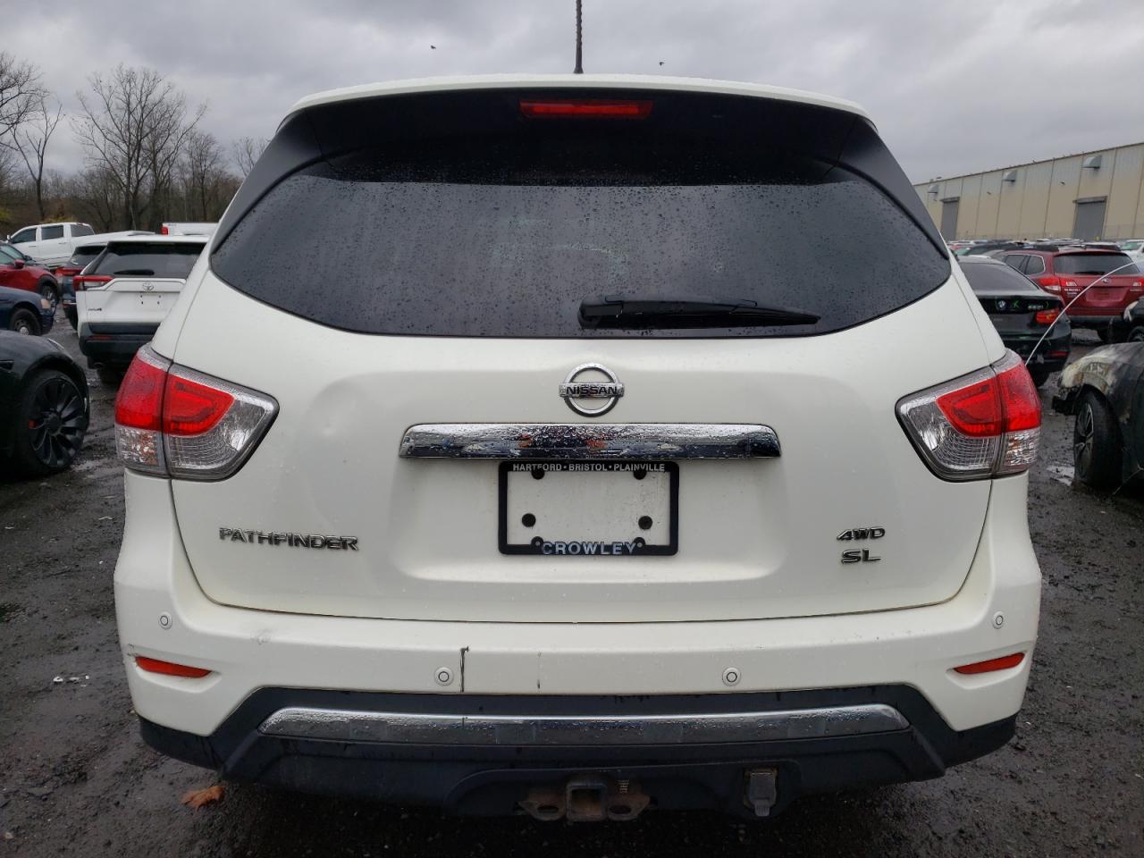 2013 Nissan Pathfinder - Image 6