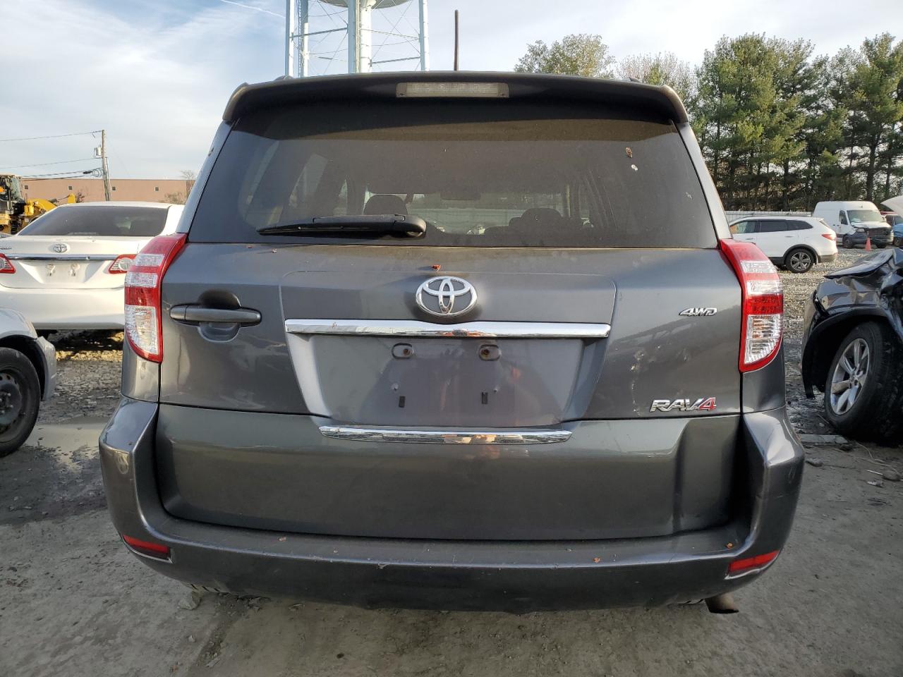 2011 Toyota RAV 4 - Image 6