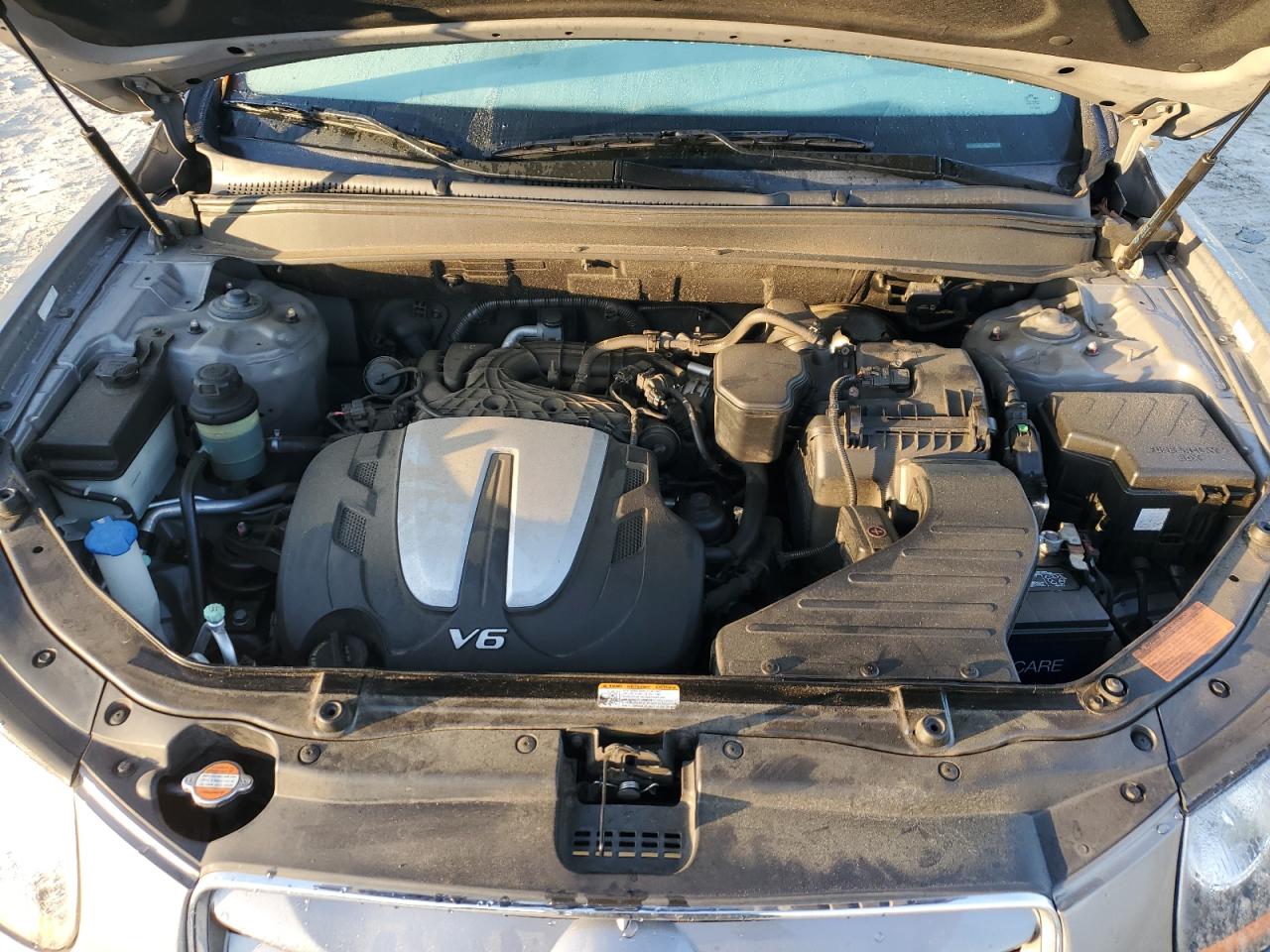 2011 Hyundai Santa Fe - Image 13